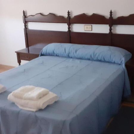 Hostal Entrimena 2 Энтримо Экстерьер фото