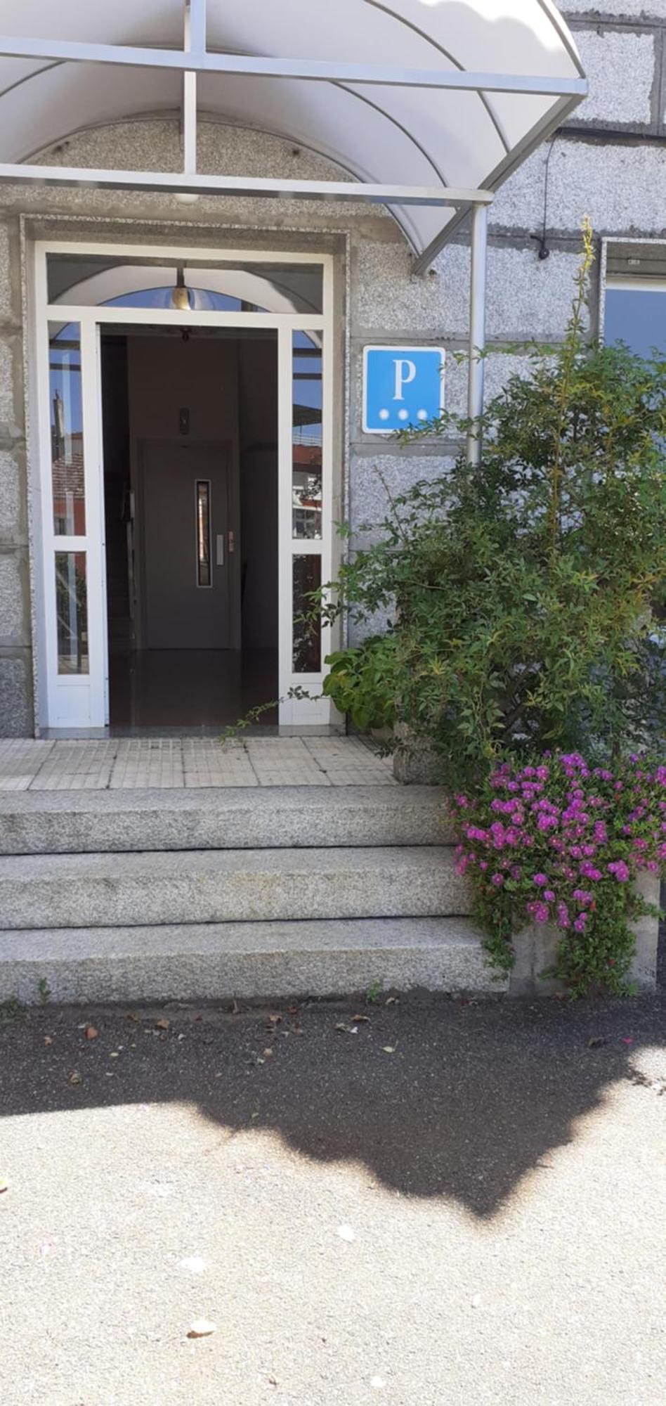Hostal Entrimena 2 Энтримо Экстерьер фото