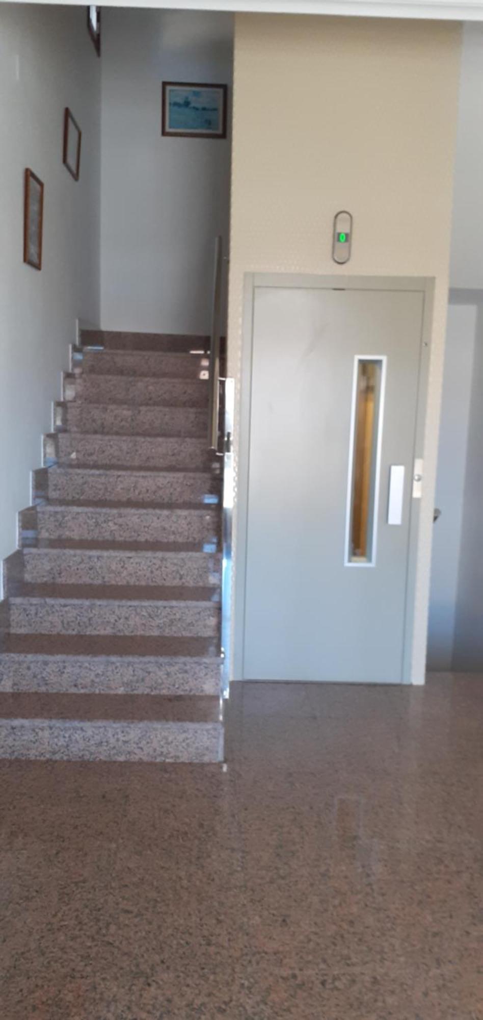 Hostal Entrimena 2 Энтримо Экстерьер фото